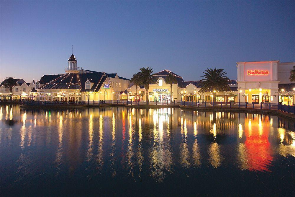 The Boardwalk Hotel, Convention Centre & Spa Port Elizabeth Restaurante foto